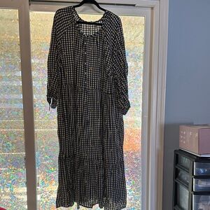 Old Navy Long Sleeve Gingham Dress